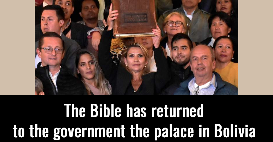 The Bible has returned to the government the palace in Bolivia